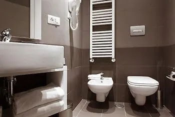 San Pietro Suites Rome 3*,
